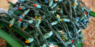 This one trick will save you a world of stress with your Christmas lights