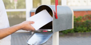 What to do when you receive mail that is not for you?