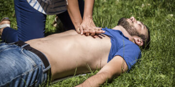 Why you shouldn’t breath air into someone’s mouth during CPR
