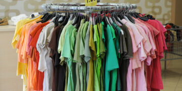 Is it ok to wear polyester?